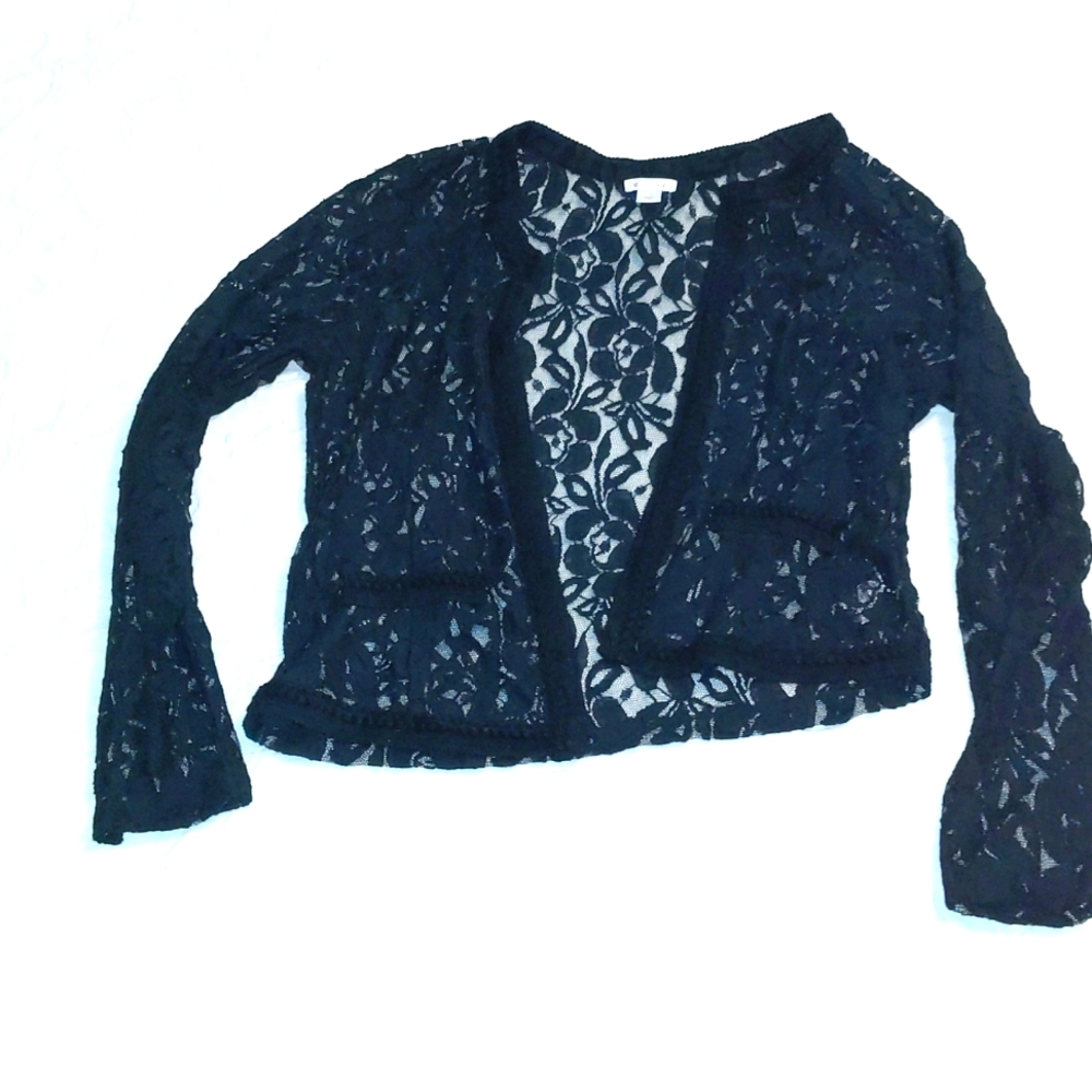 Beautiful black lace cardigan. Sz L